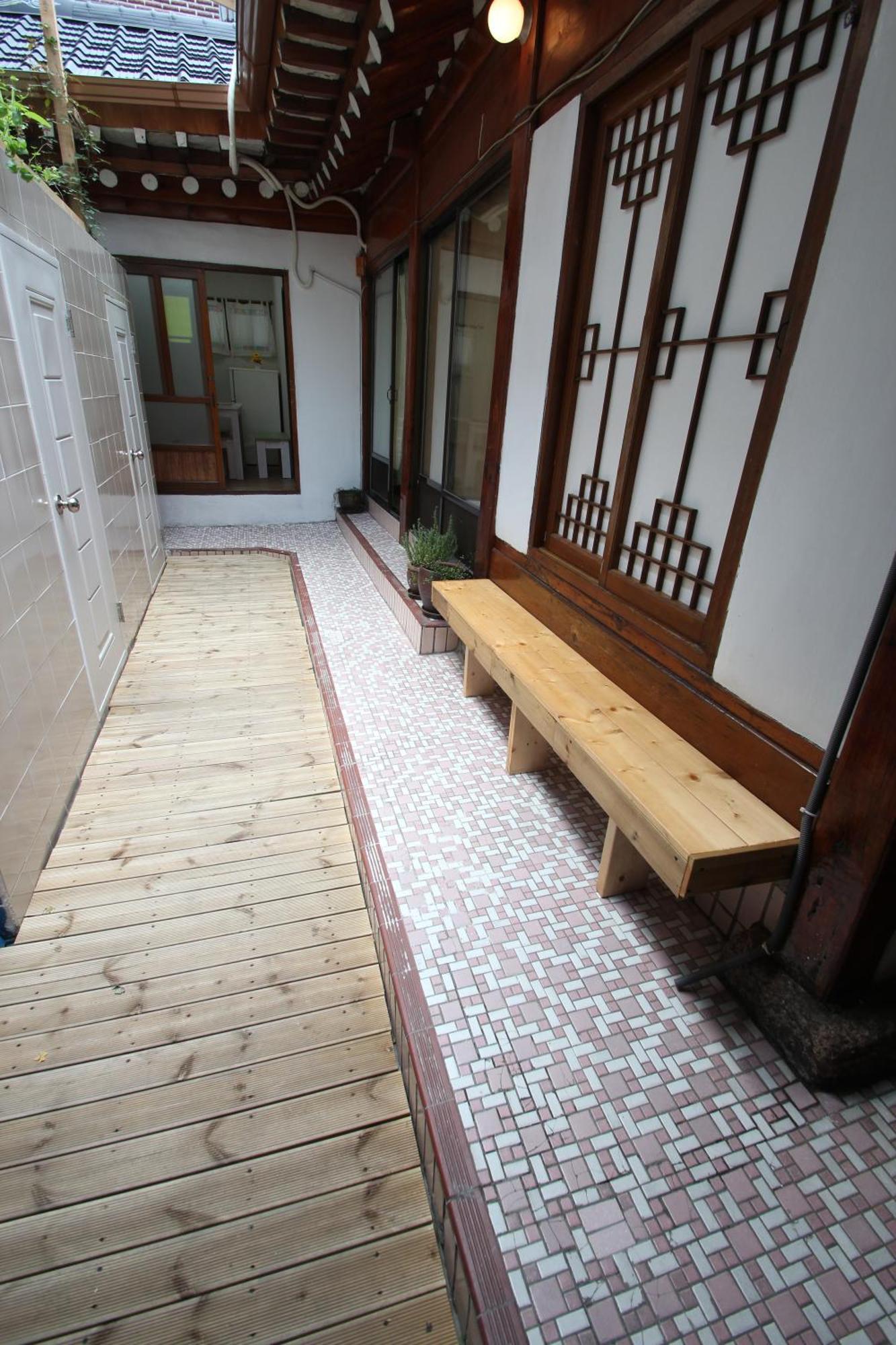 Icos Guesthouse 1 - Female Only Seoul Eksteriør bilde